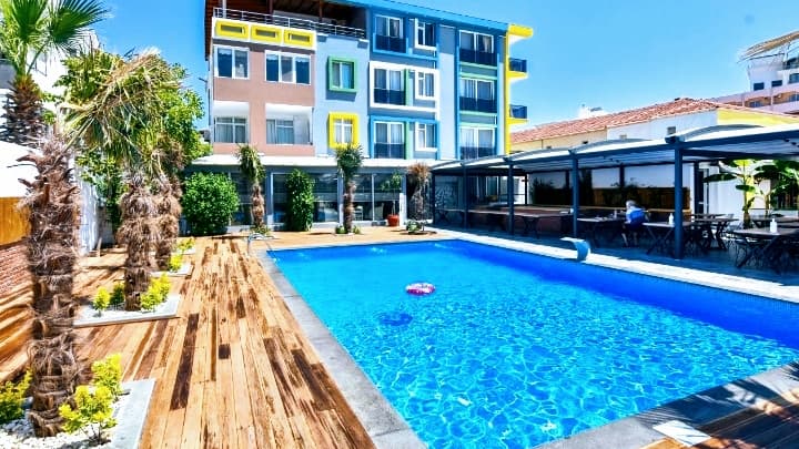 Cem gül apart-polupansion fotografija